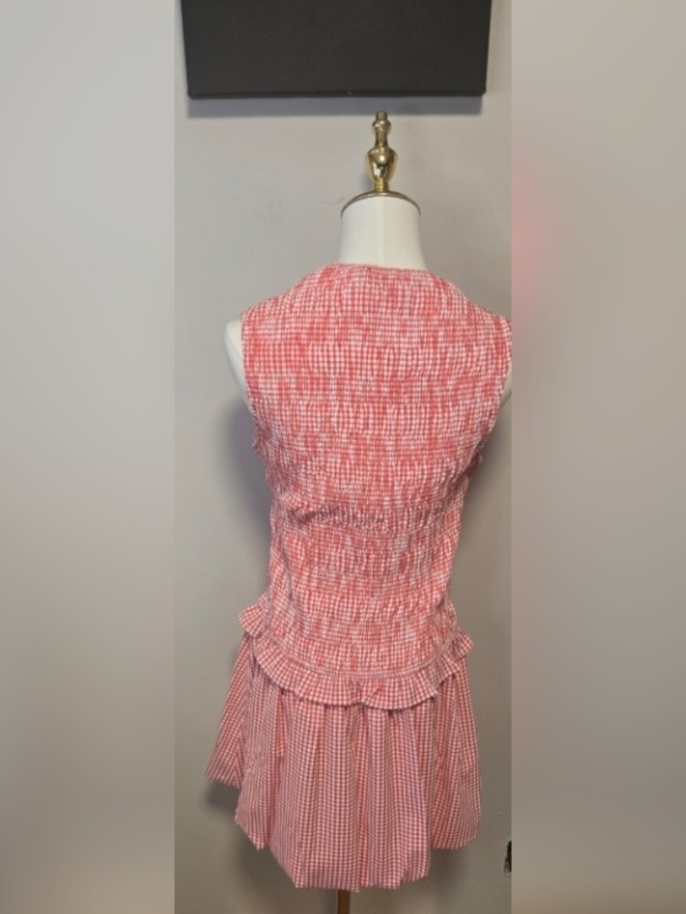 Vici Lillianne Gingham Smocked Sleeveless Mini Dress Large 🌞 - Picture 8 of 8